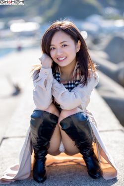 吴艳妮12秒86强势夺冠